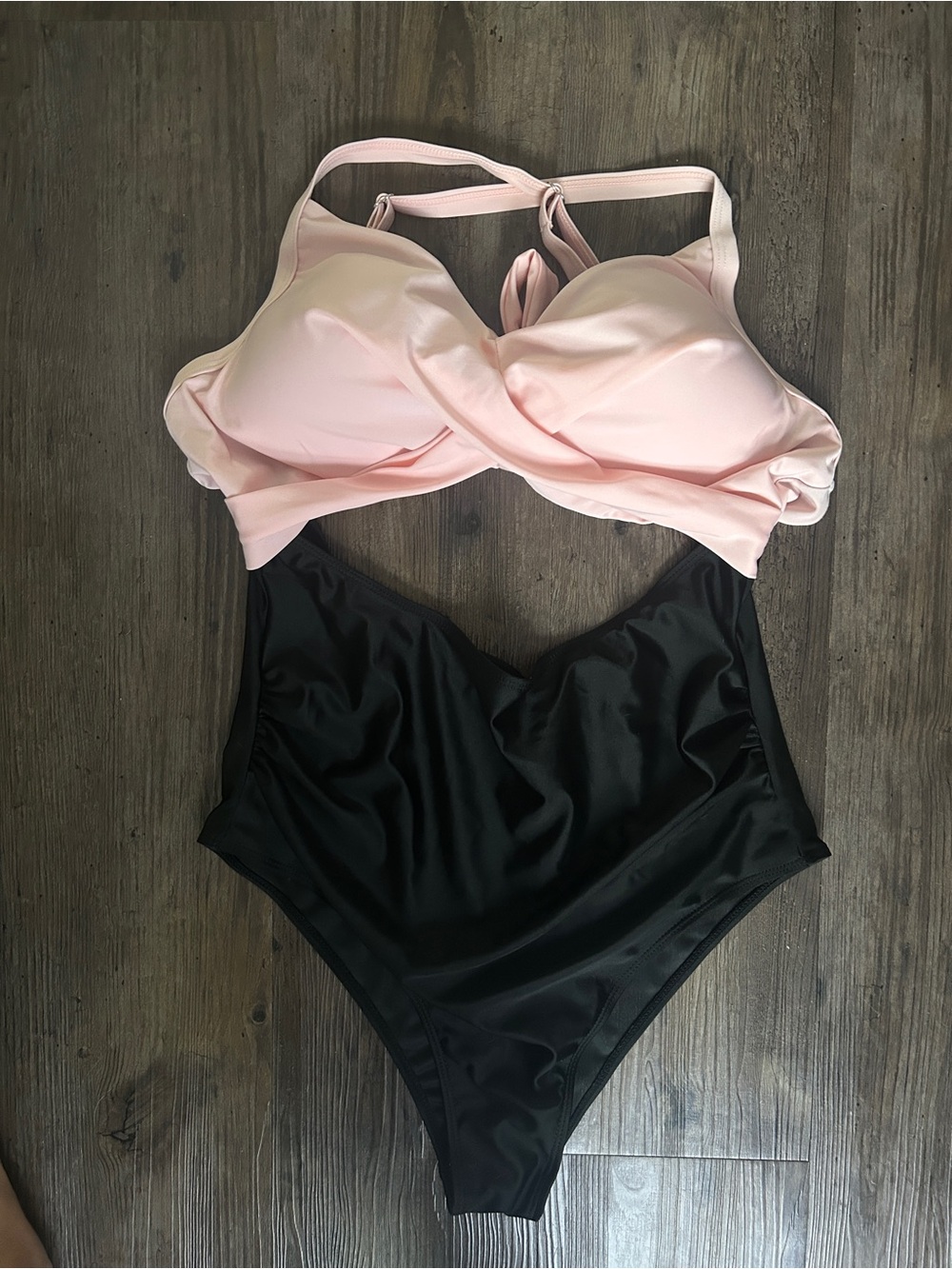 Two-Tone One-Piece Swimsuit